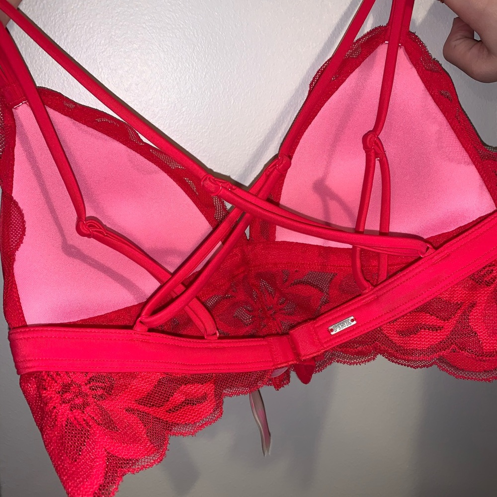 Push-up Bra - Picture 2 of 2